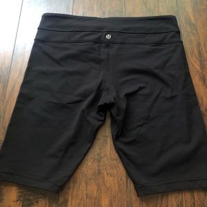 *Like New* Lululemon Biker Short